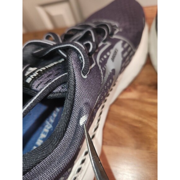 Brooks Adrenaline GTS 21. Men\'s Sneakers, running lace-up; Gray/Black US Sz 9.5 main image 5